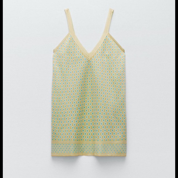 Diamond Jacquard Knit top - Picture 5 of 8